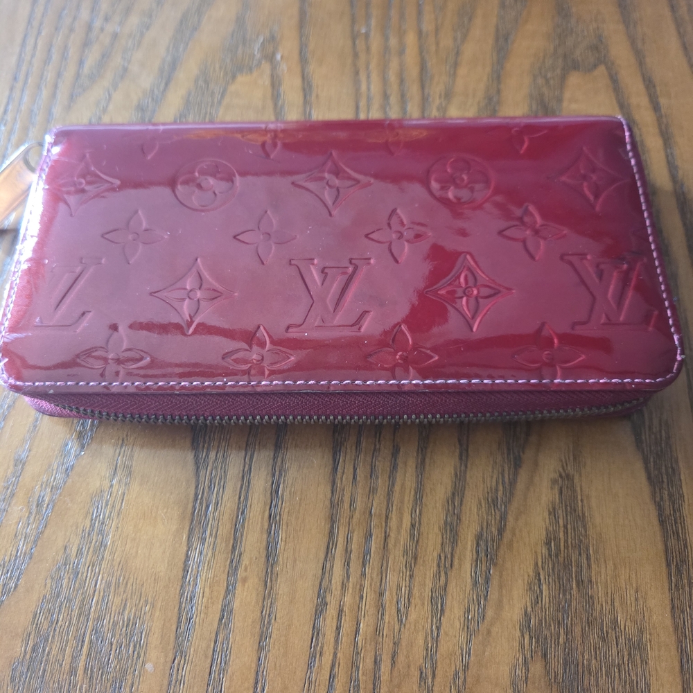 Monogram Embossed LV Vernis Wallet